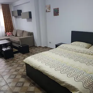 verificați disponibilitatea