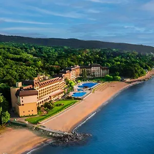 Semesteranläggning (resort) Hvd Riviera Ultra & Mineral Pool - Private & Free Parking